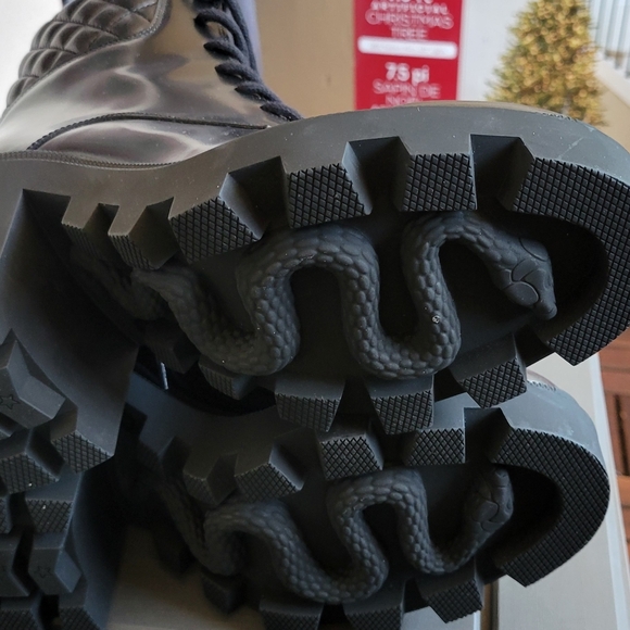 Gucci boots - Picture 3 of 6